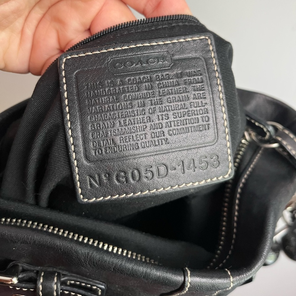 Vintage Coach Black Leather Shoulder Soho buckle Bag - Picture 11 of 12